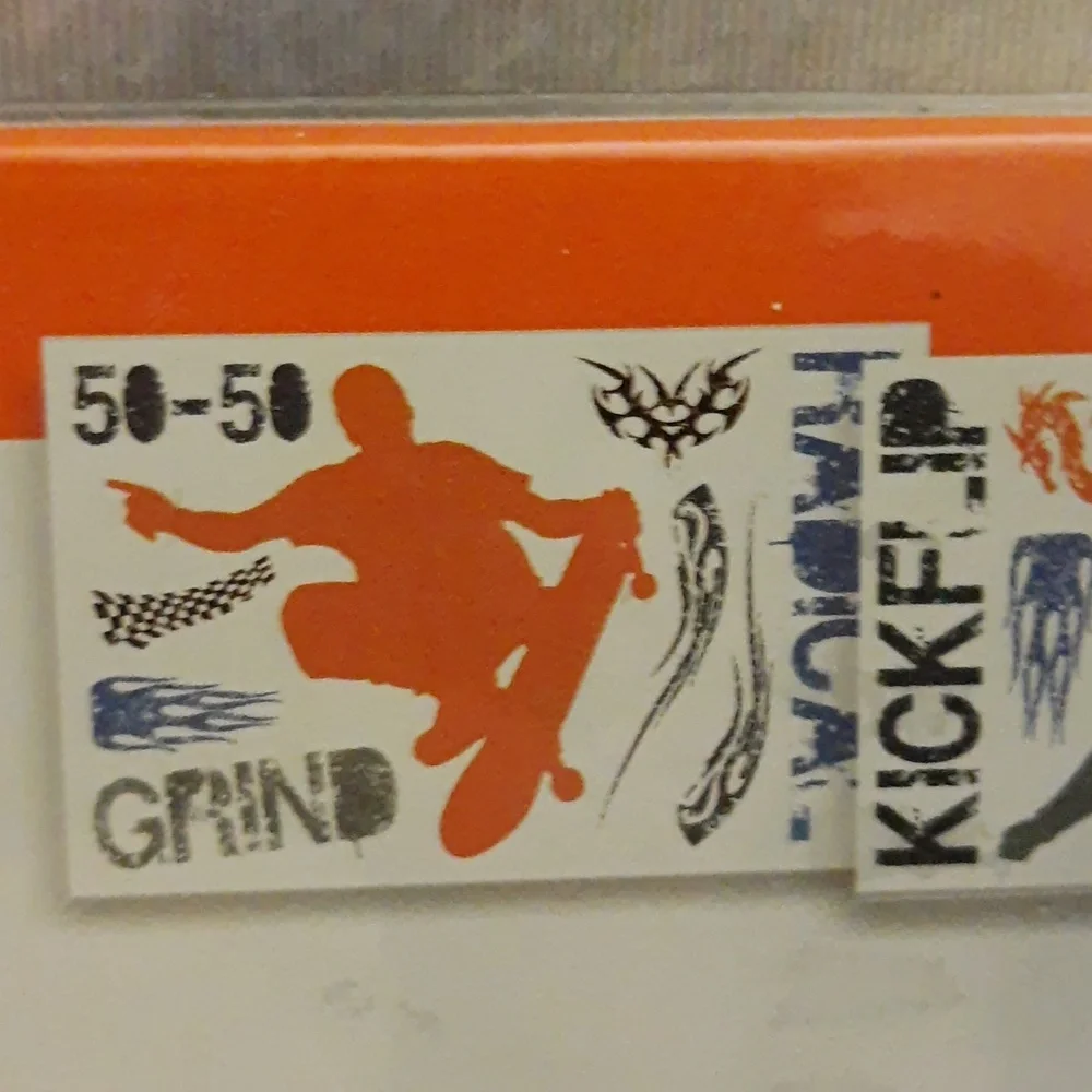 Skateboard Theme Wall Sticker Decals Room Décor, ORANGE, 1 Pack